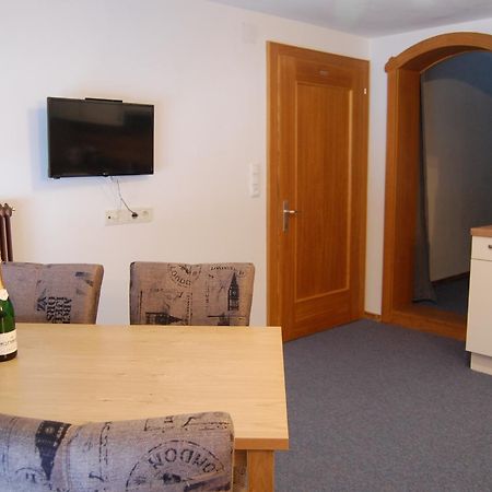 Haus Waldrast Apartman Elbigenalp Kültér fotó