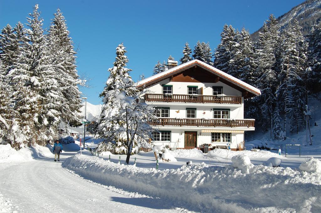 Haus Waldrast Apartman Elbigenalp Kültér fotó